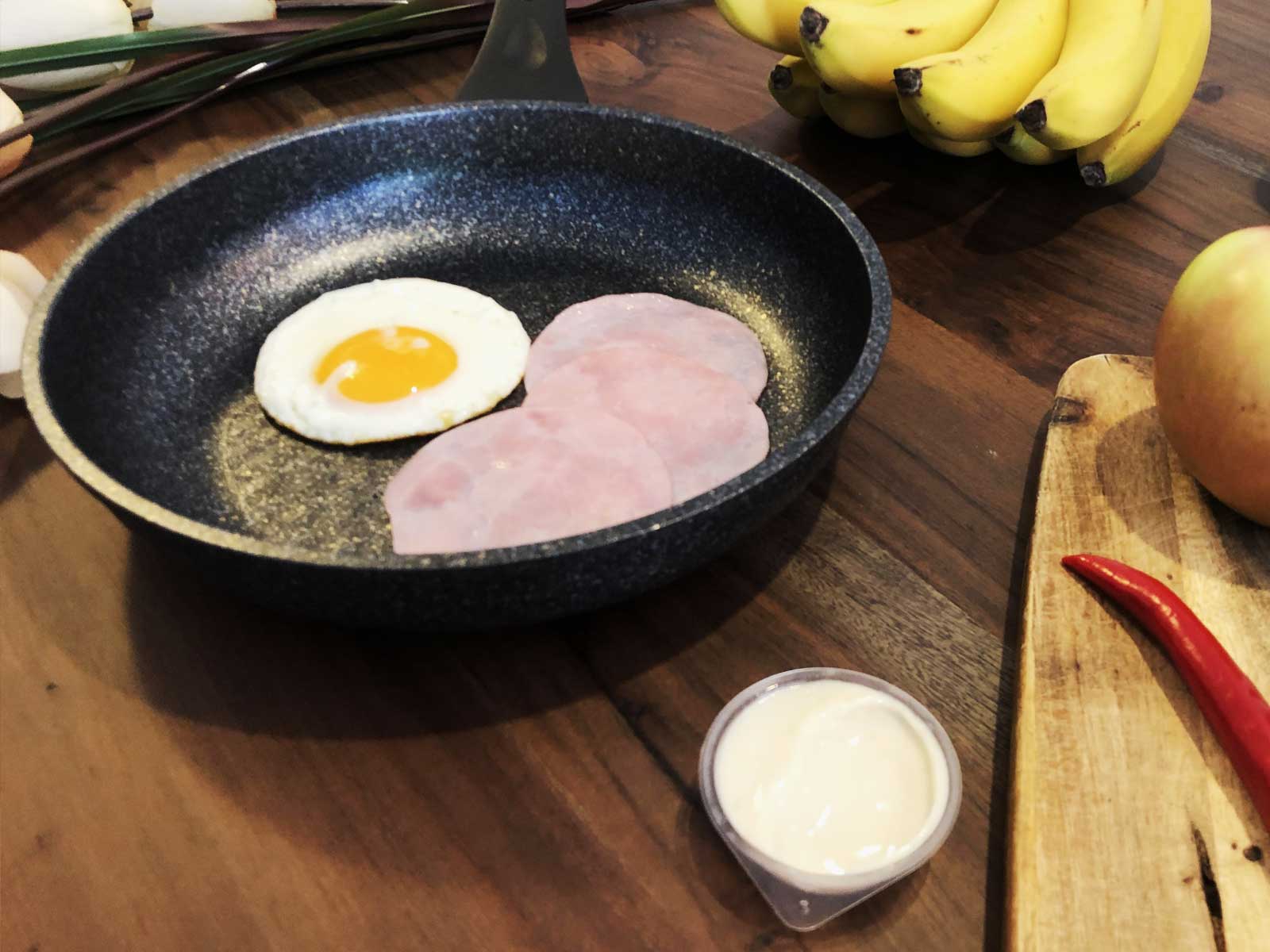 Frying pan image 4